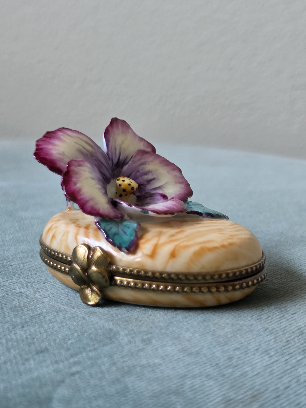 Limoges France Hand-Painted Pansy Flower Trinket Box